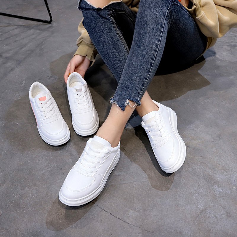 2021 spring and summer new white shoes women street shooting breathable leather thick-soled casual shoes sports running shoes women