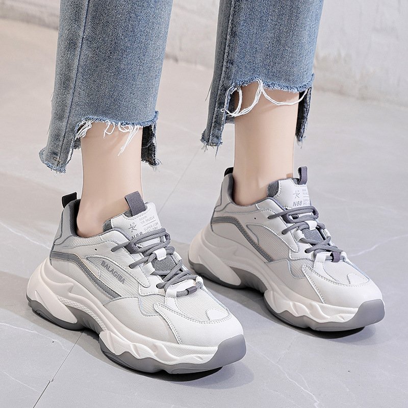 2021 autumn new female ind tide sponge cake thick bottom increased breathable tide female sports casual shoes